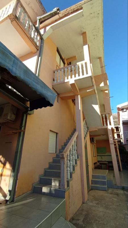 Maison à Sutomore, Monténégro, 220 m² - image 9