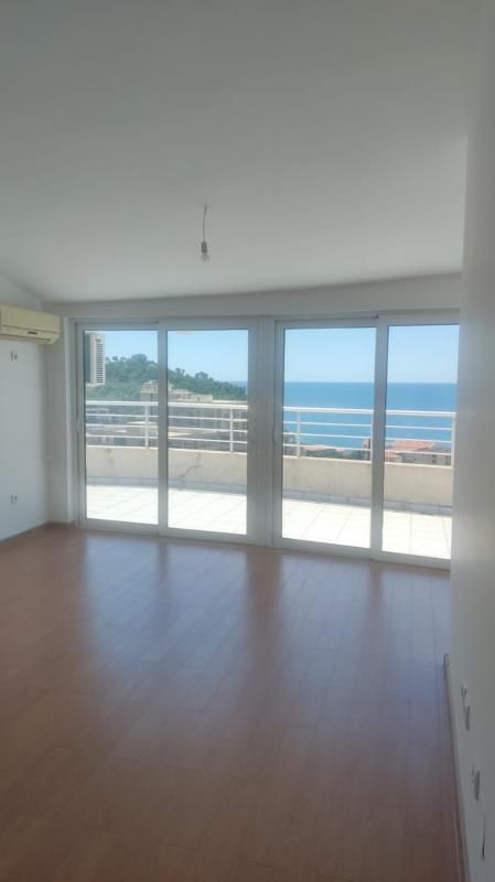 Appartamento a Petrovac, Montenegro, 169 m² - foto 8