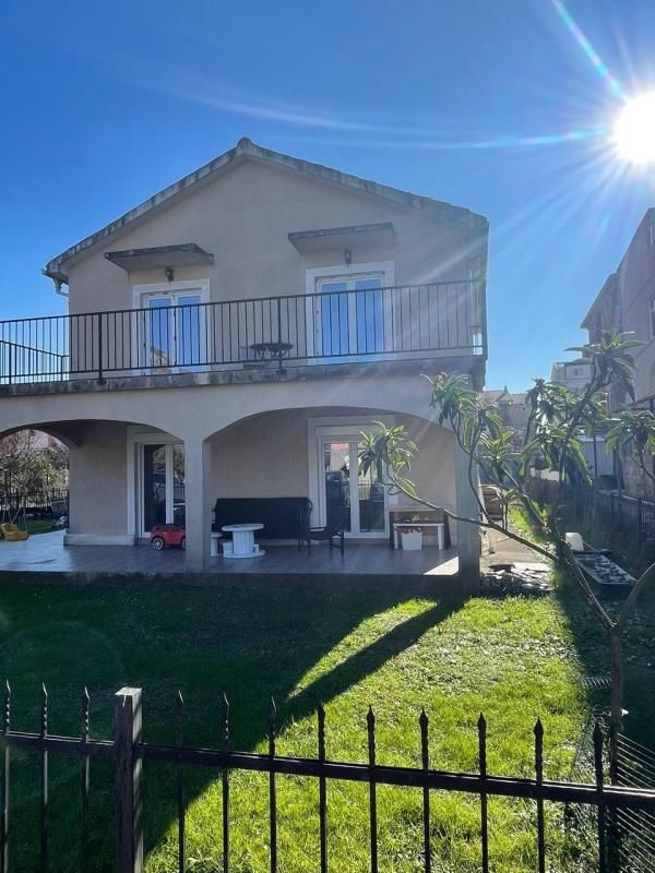 Haus in Lastva, Montenegro, 175 m² - Foto 11