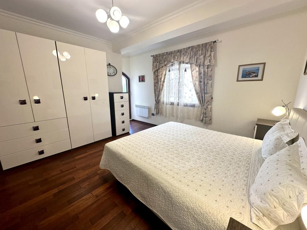 Piso en Petrovac, Montenegro, 113 m² - imagen 11