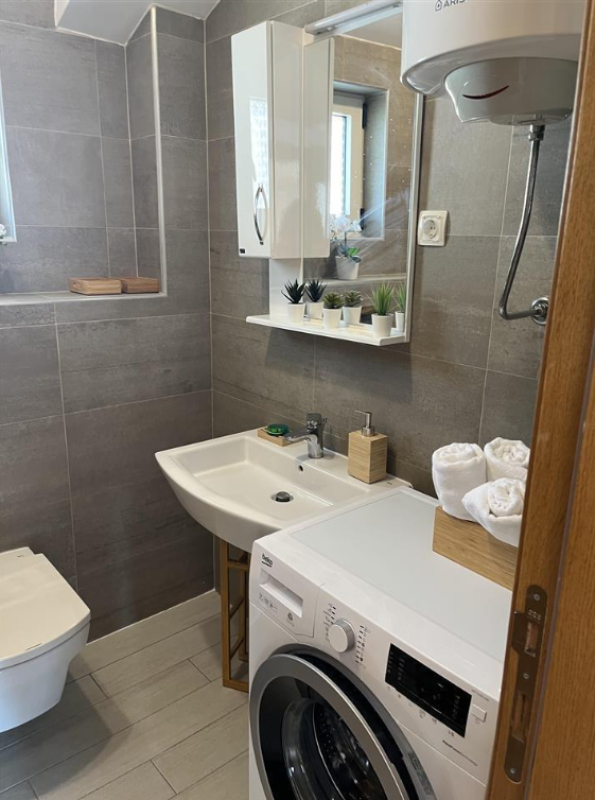 Flat in Tivat, Montenegro, 99 m² - picture 12