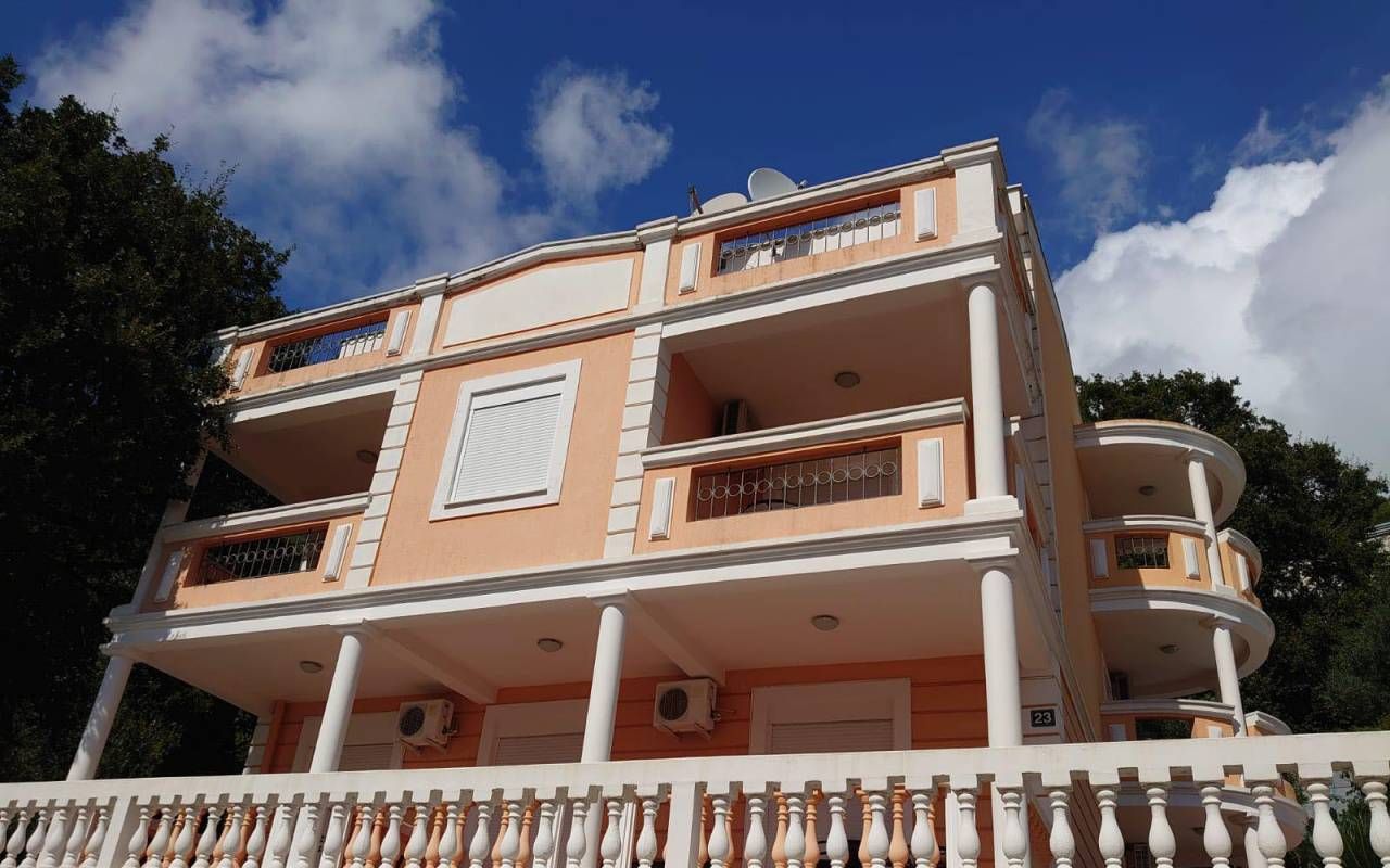 Maison à Petrovac, Monténégro, 559 m² - image 12