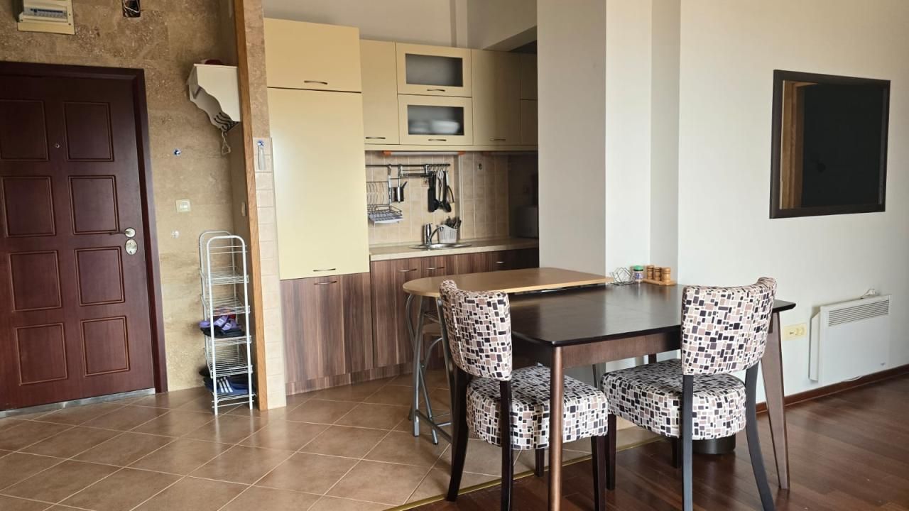 Flat in Petrovac, Montenegro, 74 m² - picture 12