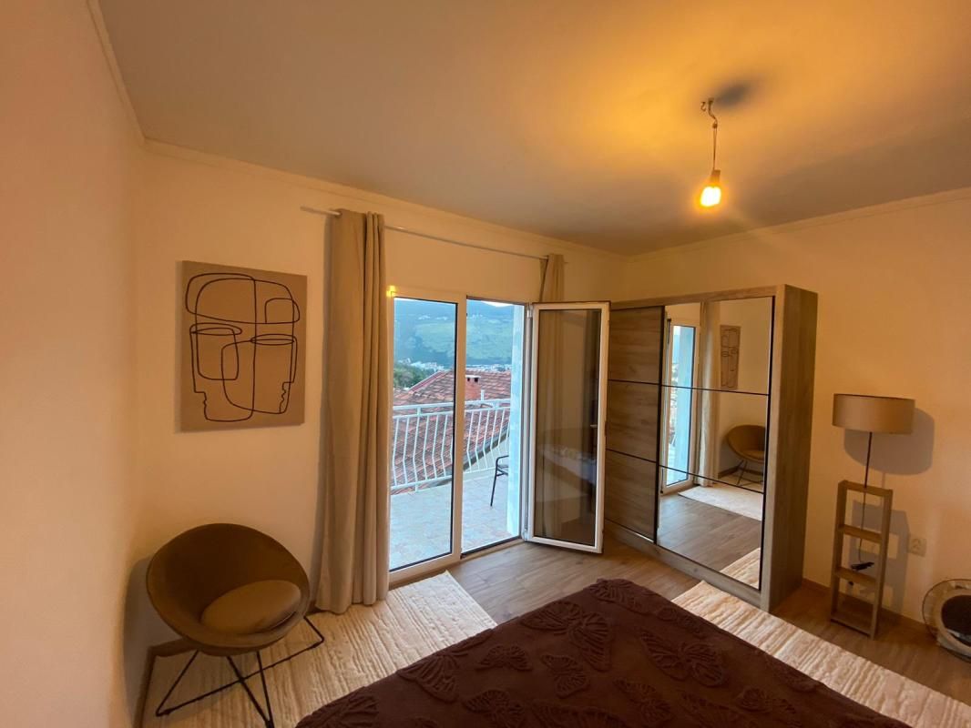 Flat in Igalo, Montenegro, 131 m² - picture 14