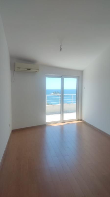 Appartamento a Petrovac, Montenegro, 169 m² - foto 12