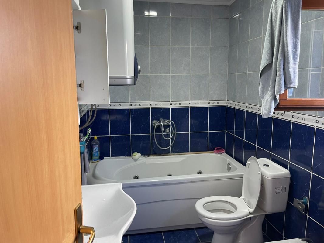 Casa en Podgorica, Montenegro, 550 m² - imagen 15