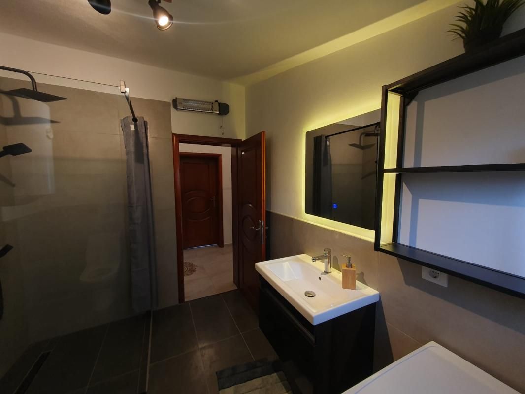 House Bjelishi, Montenegro, 450 m² - picture 16