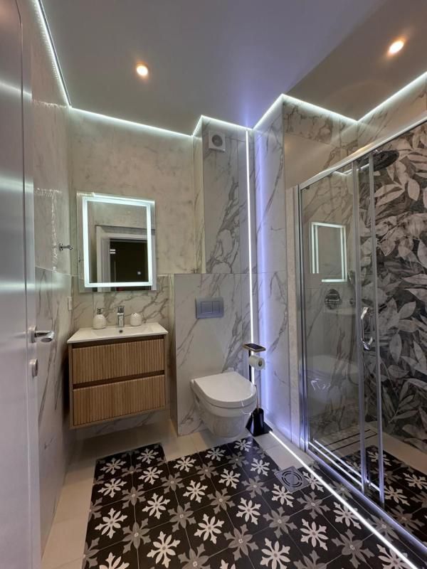 Piso en Tivat, Montenegro, 68 m² - imagen 18