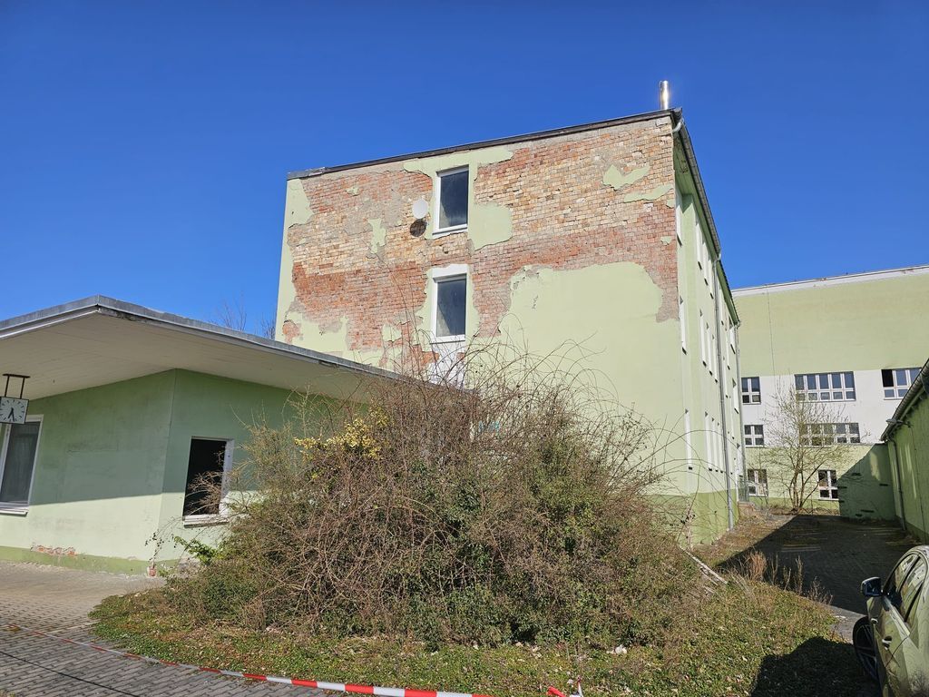 Industrial en Zwickau, Alemania, 10 160 m² - imagen 11