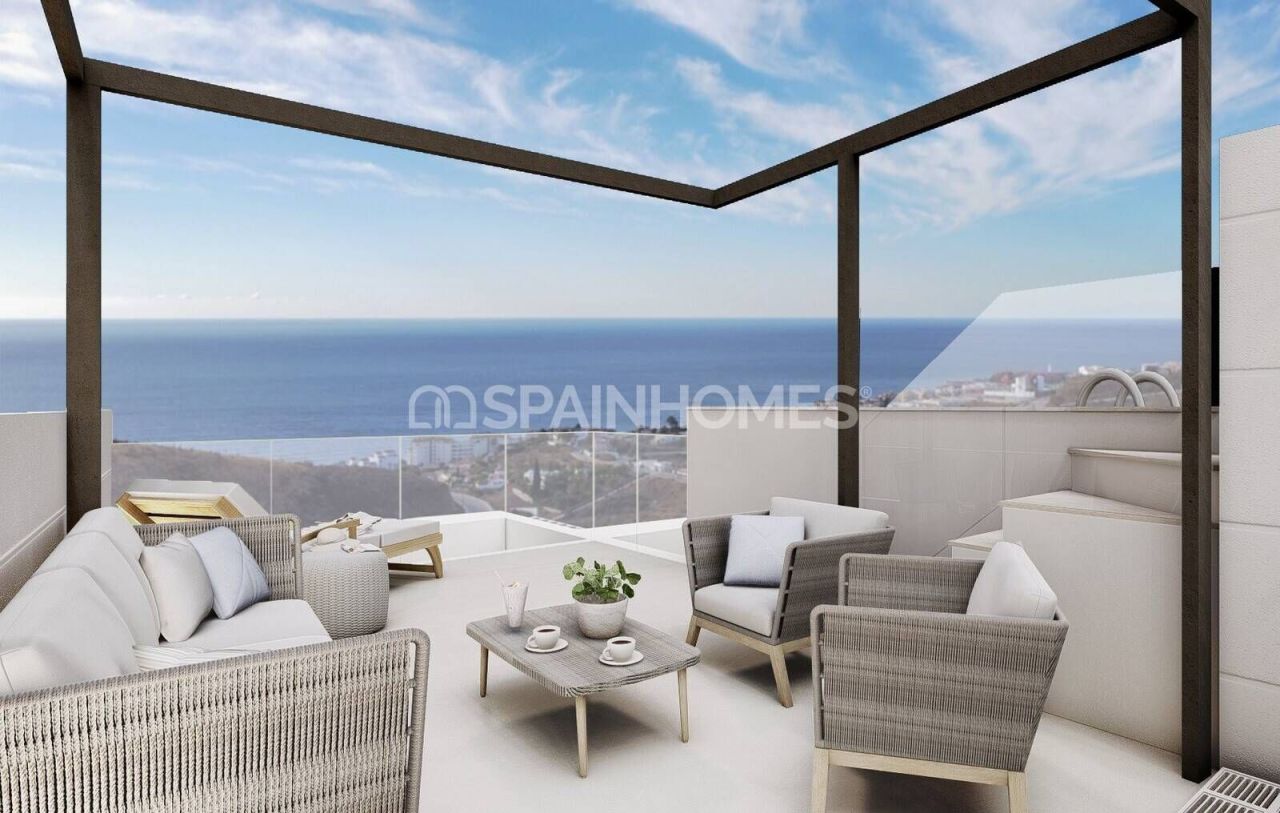 Maison urbaine à Torrox, Espagne, 138 m² - image 1