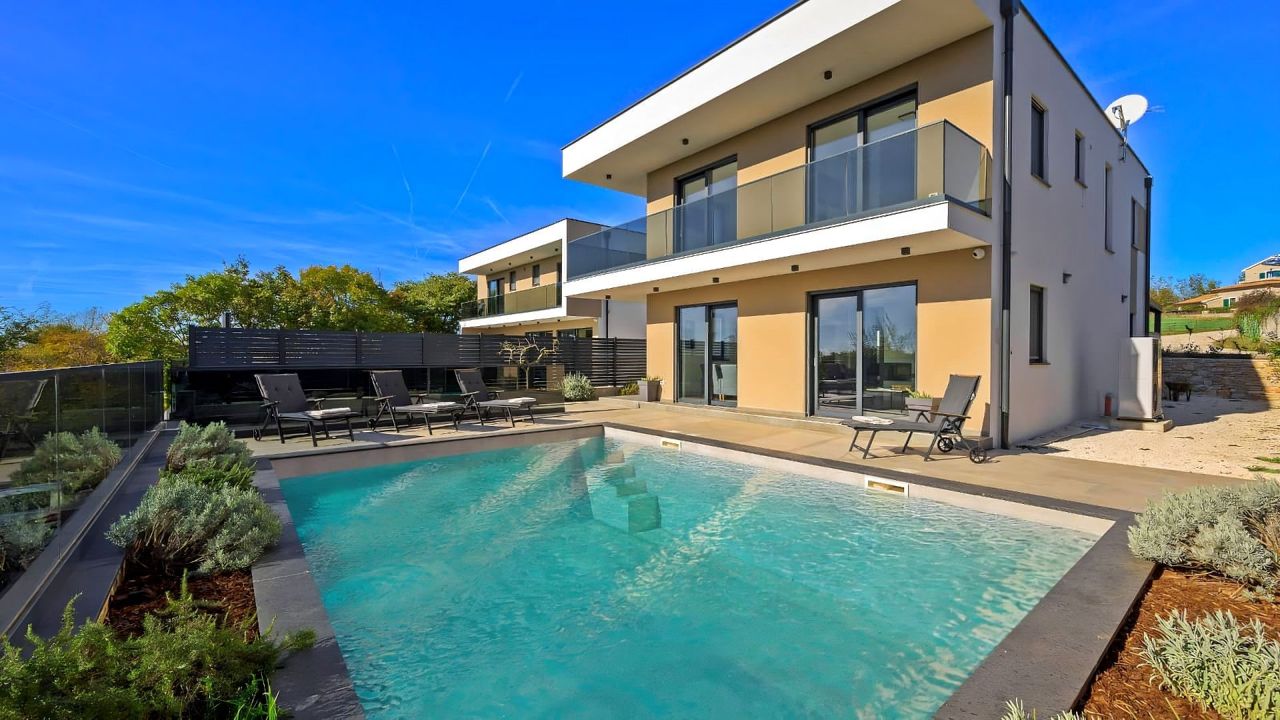 Villa in Svetvincenat, Kroatien, 200 m² - Foto 1