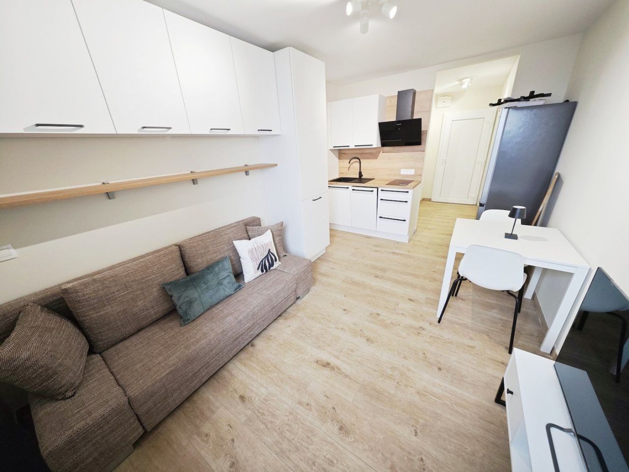 Studio in Ljubljana, Slovenia, 19 m² - picture 1