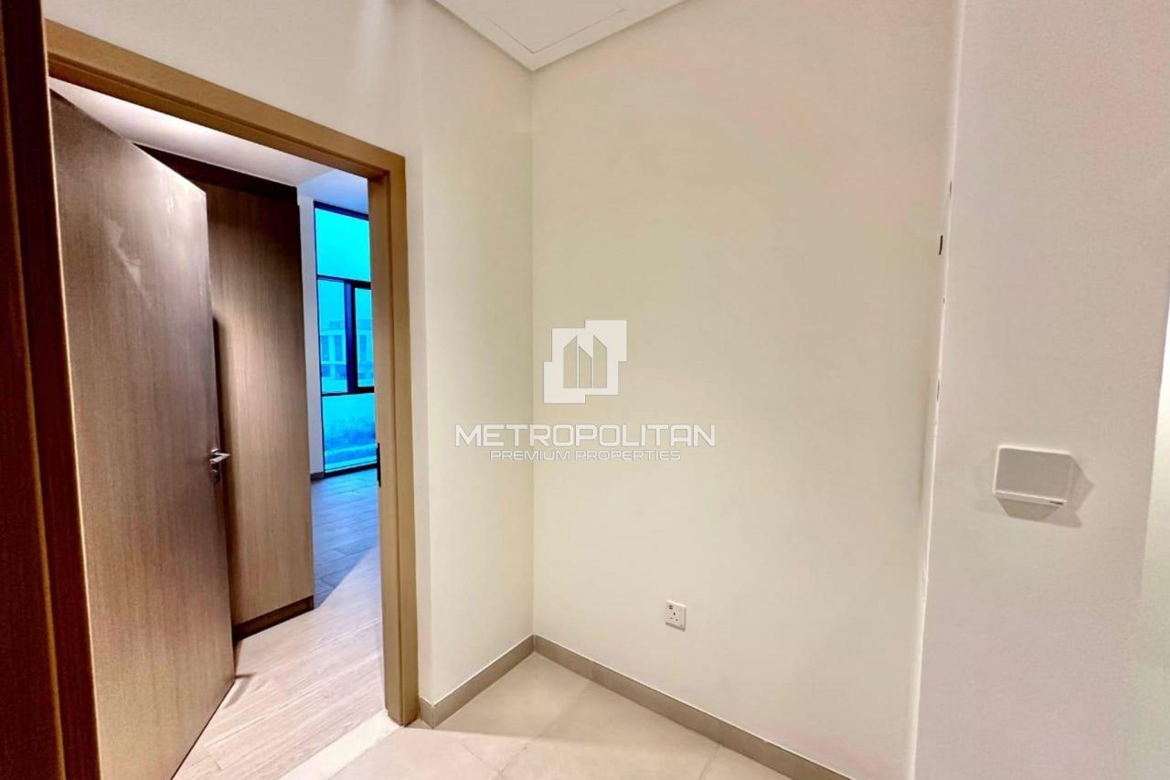 Maison urbaine à Dubaï, EAU, 238 m² - image 1