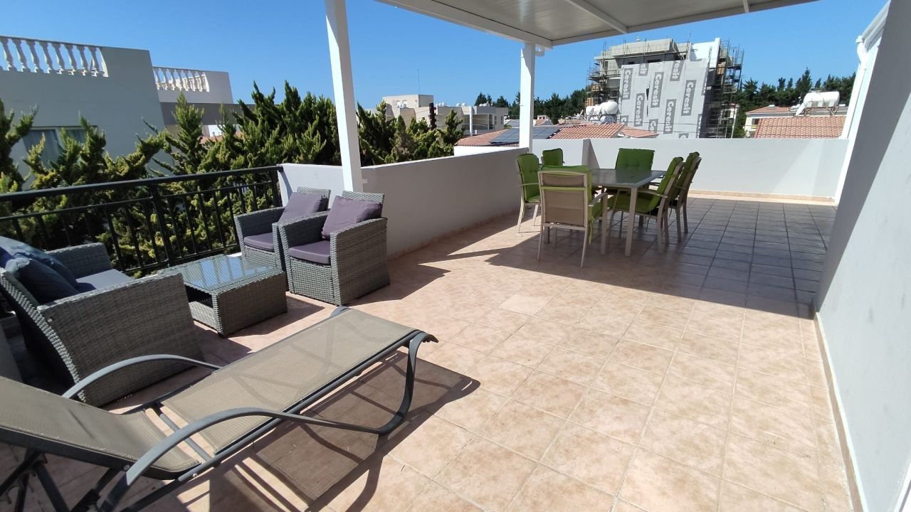 Appartement à Universal, Chypre, 196 m² - image 1