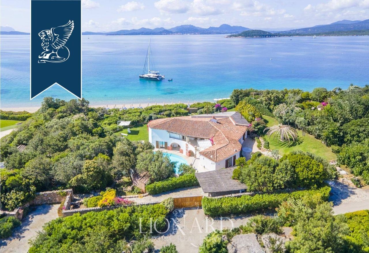 Villa en Porto Cervo, Italia, 500 m² - imagen 1