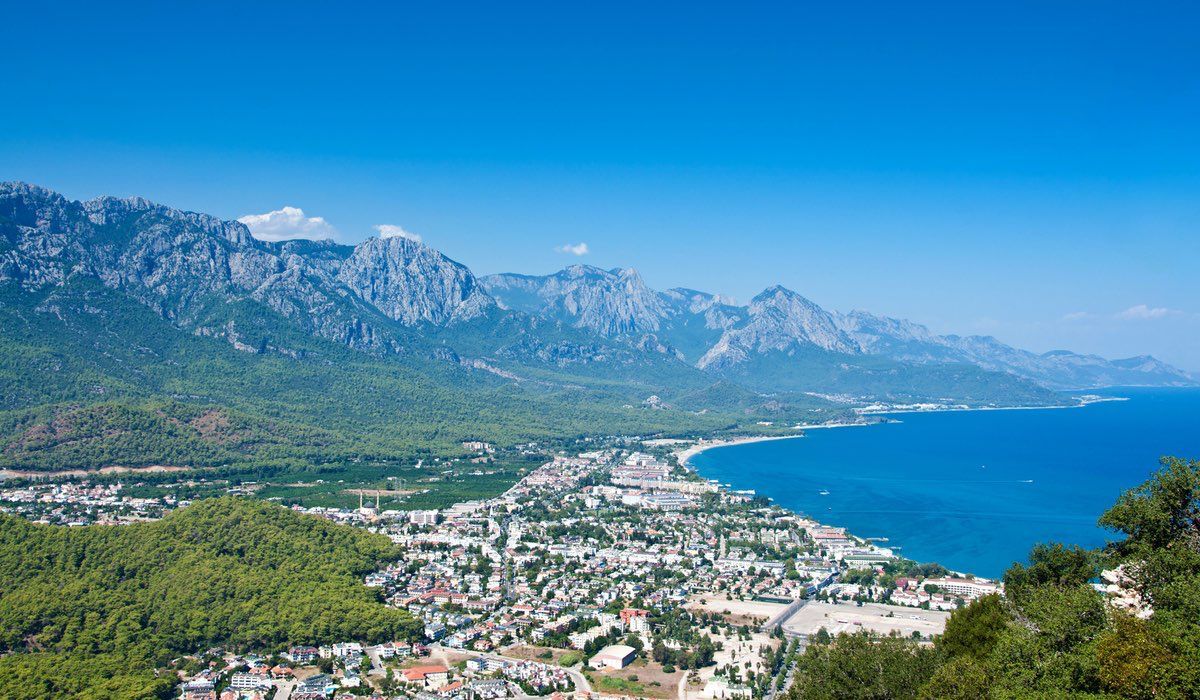 Land in Tekirova, Turkey, 678 m² - picture 1