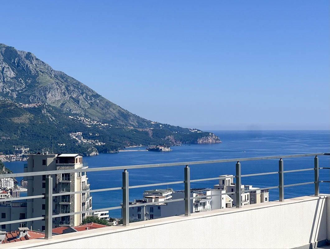Appartement à Becici, Monténégro, 53 m² - image 1