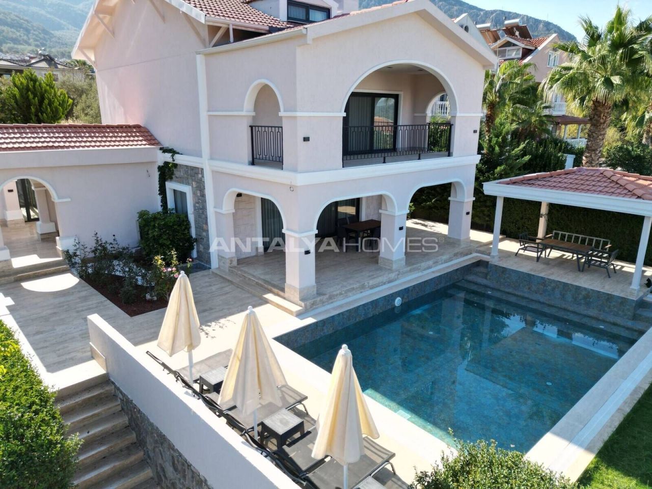Villa in Fethiye, Turkey, 280 m² - picture 1