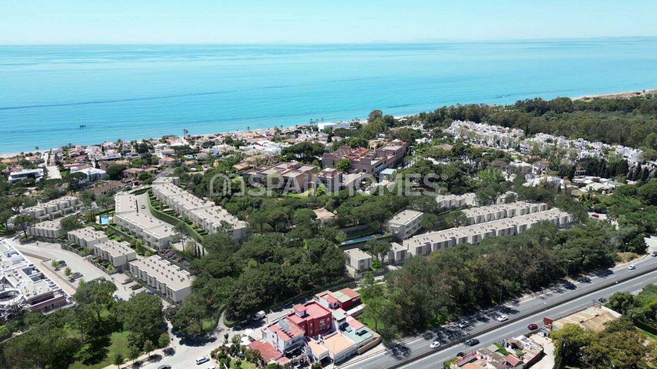 Casa adosada en Marbella, España, 143 m² - imagen 1