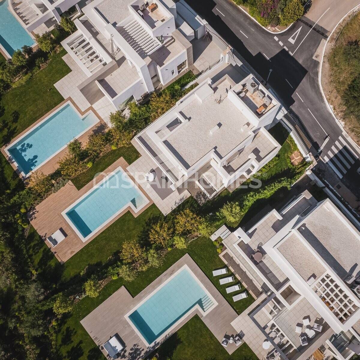 Villa in Estepona, Spain, 626 m² - picture 9