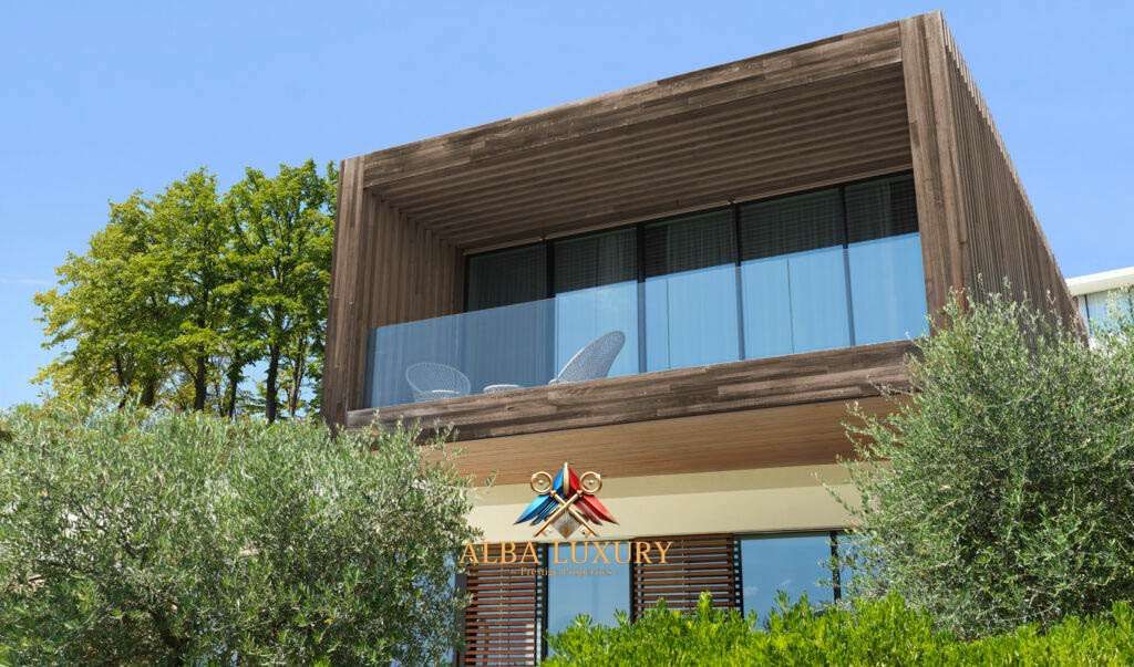 Villa in Gardone Riviera, Italy, 400 m² - picture 1