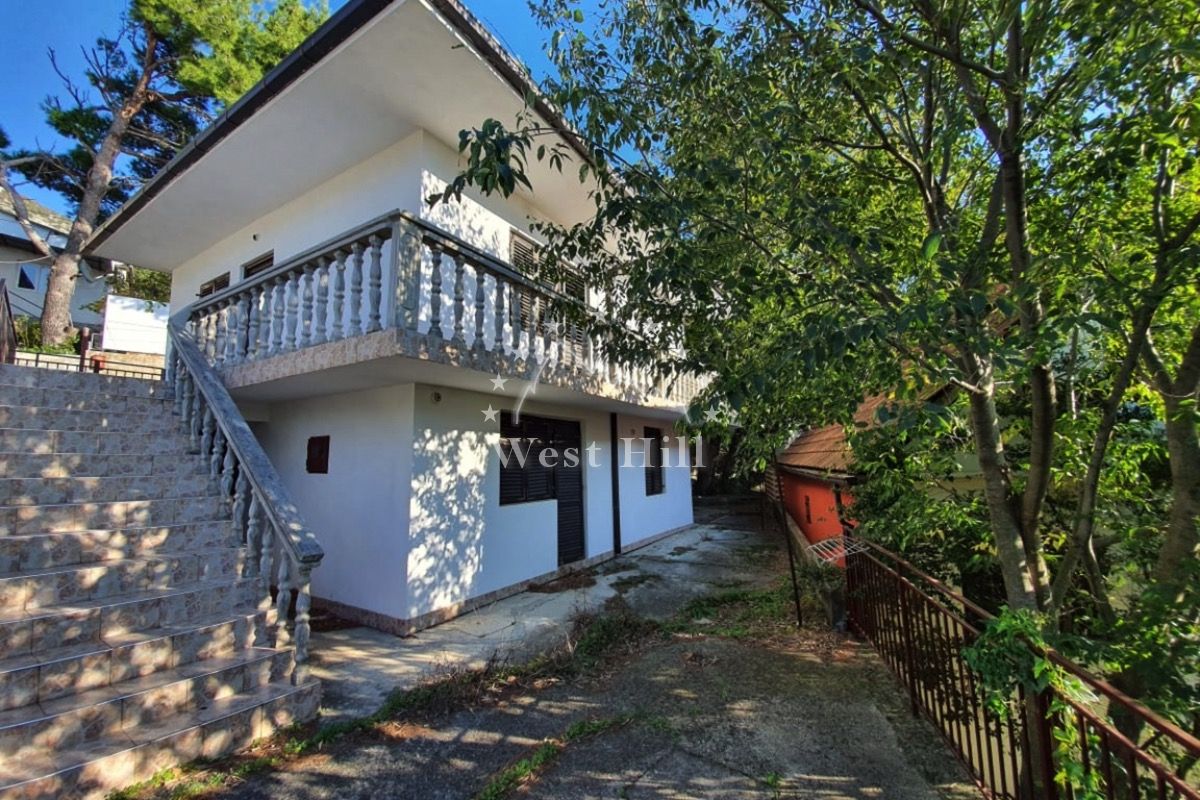 Casa en Sutomore, Montenegro, 144 m² - imagen 1