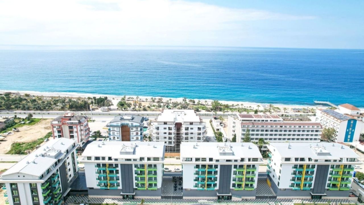 Flat in Alanya, Turkey, 55 m² - picture 1