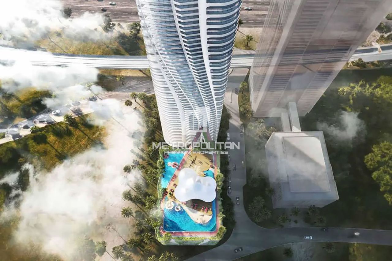 Apartment in Dubai, UAE, 64 m² - picture 1