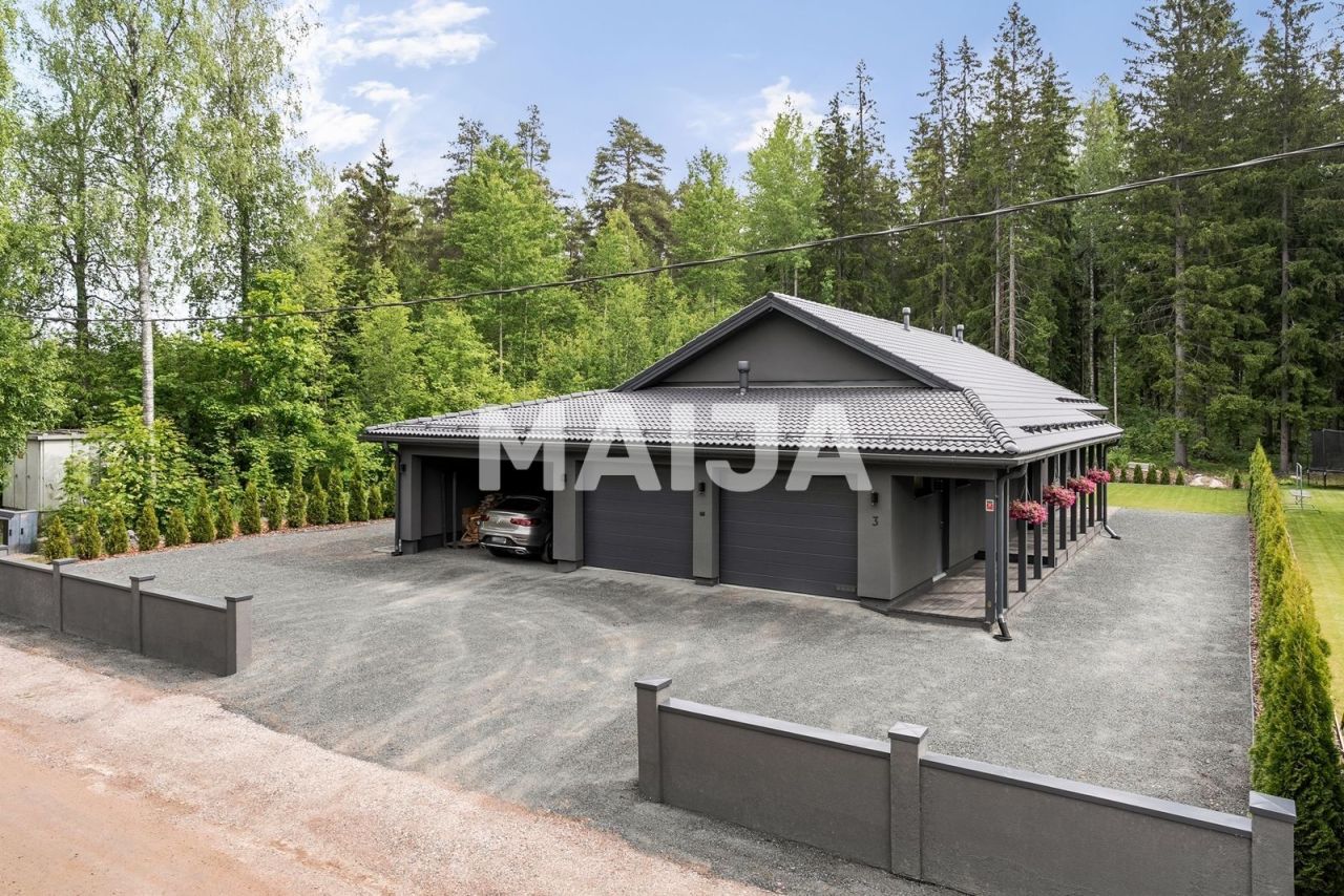 Casa en Riihimaki, Finlandia, 129 m² - imagen 1