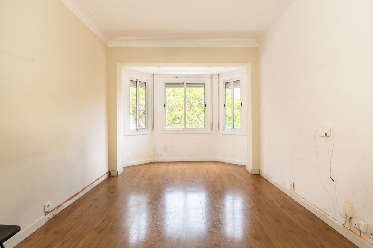 Haus in Barcelona, Spanien, 290 m² - Foto 1