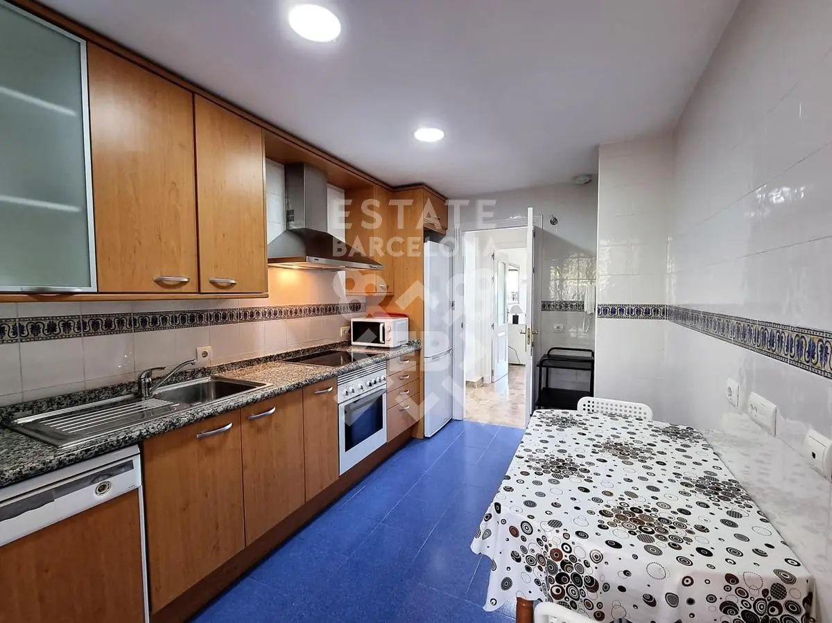 Apartment in San Pedro de Alcantara, Spain, 100 m² - picture 1