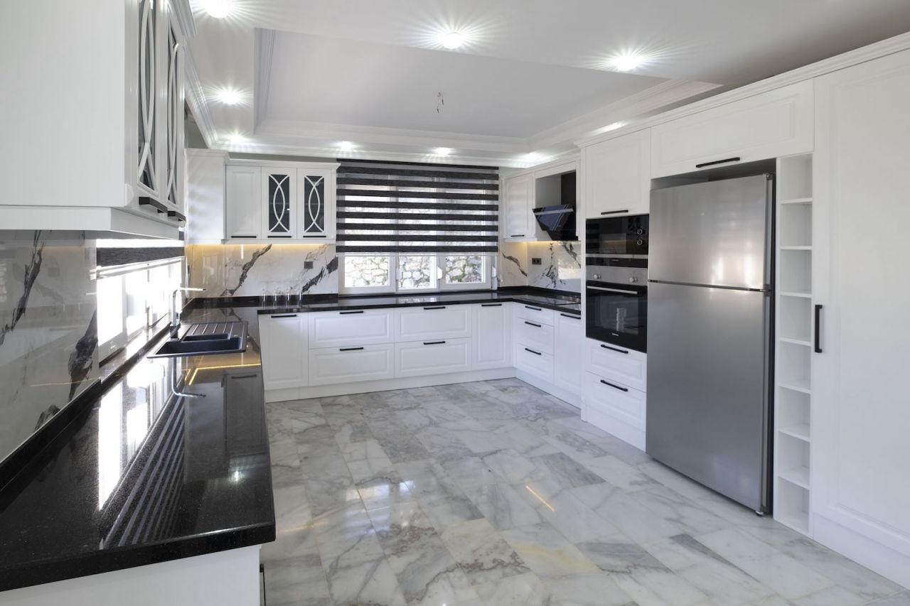 Villa in Alanya, Turkey, 160 m² - picture 1