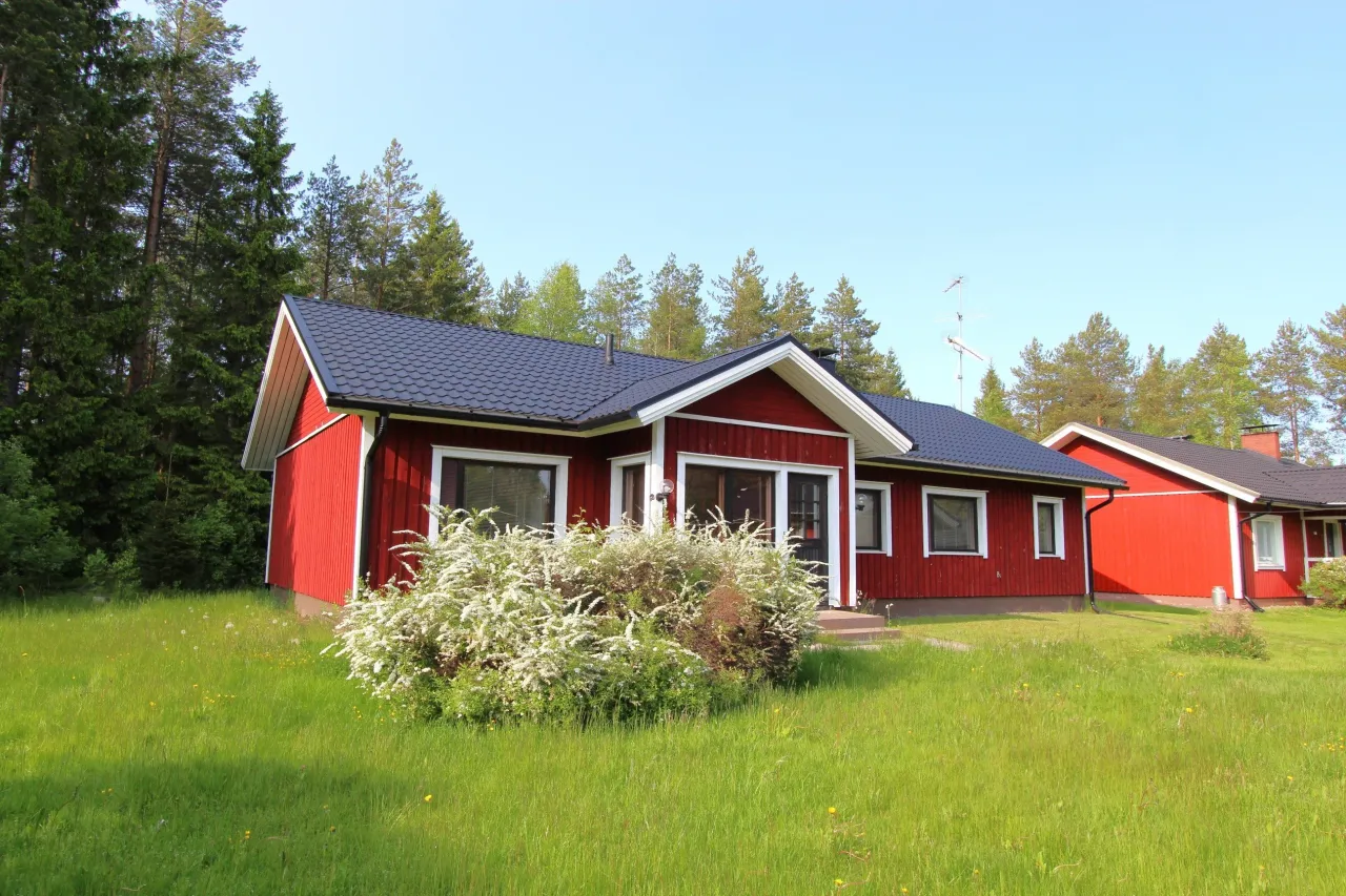 Maison à Oulu, Finlande, 128 m² - image 1