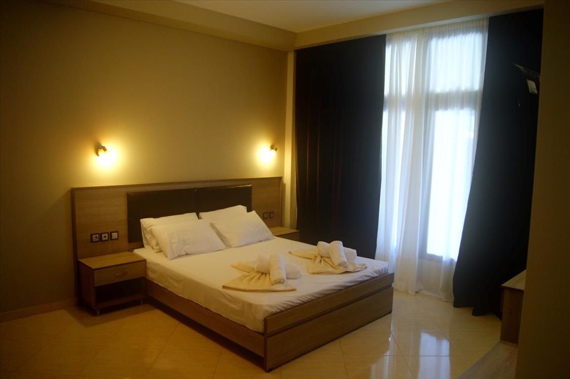 Hotel en Calcídica, Grecia, 363 m² - imagen 1