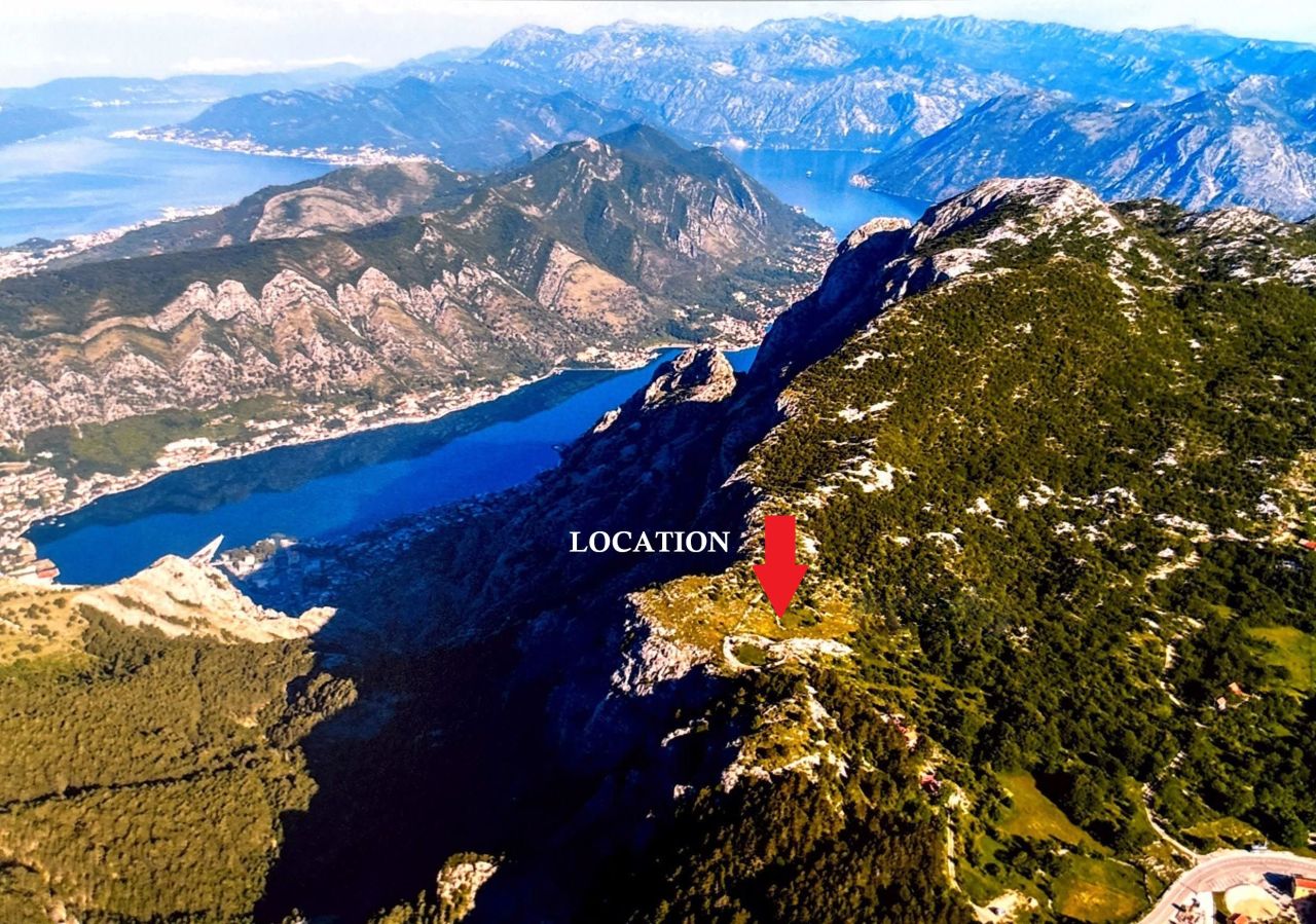 Terreno en Njeguši, Montenegro, 29 692 m² - imagen 1
