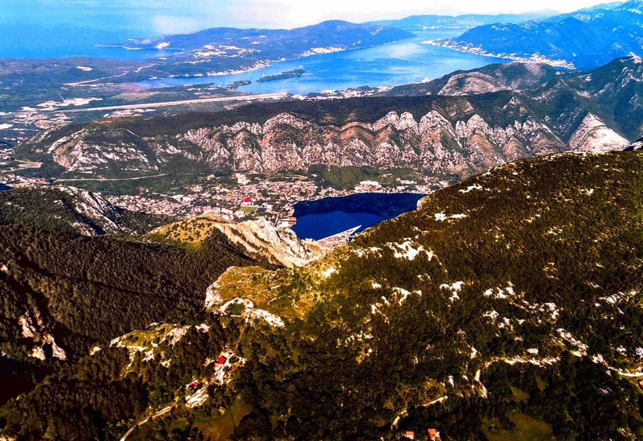 Terreno a Njegusi, Montenegro, 29 692 m2 - foto 4