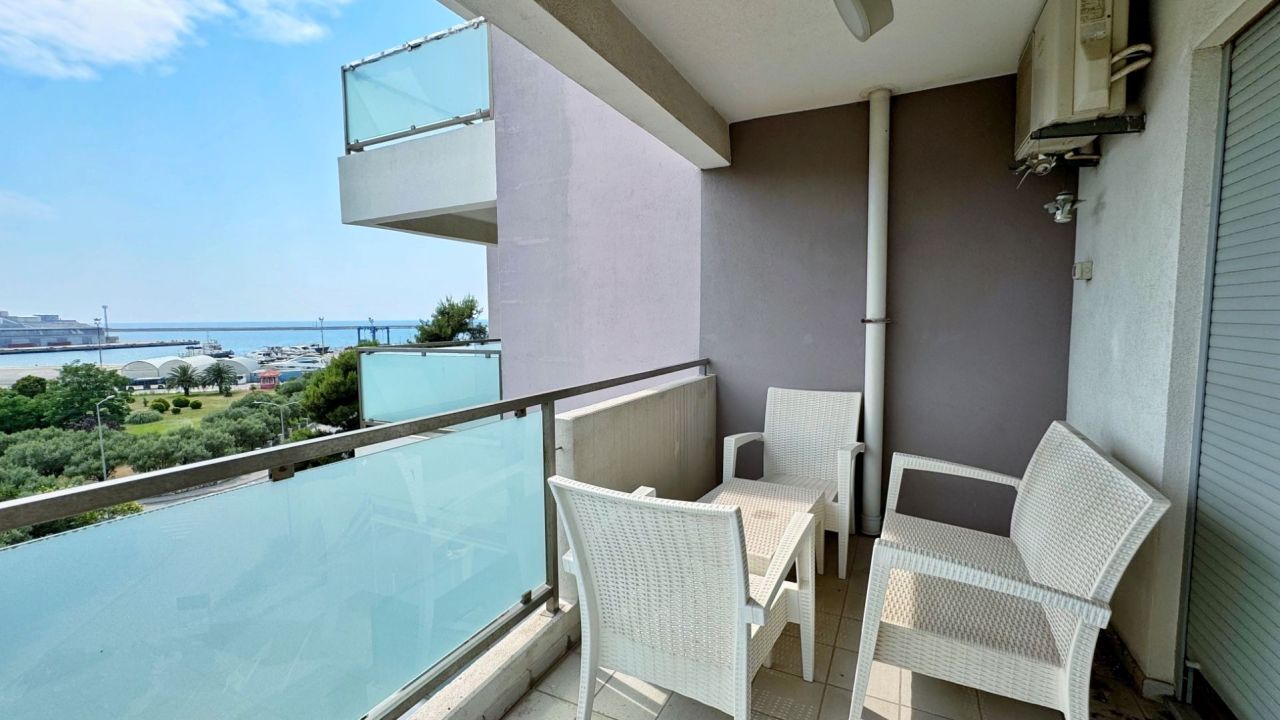 Propiedad comercial en el Bar, Montenegro, 115 m² - imagen 12