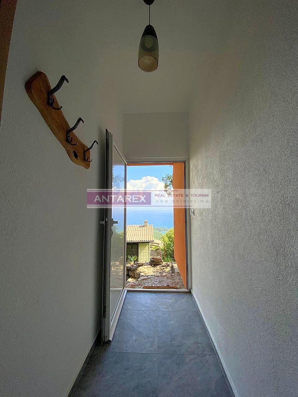 Villa in Sutomore, Montenegro, 62 m² - picture 8