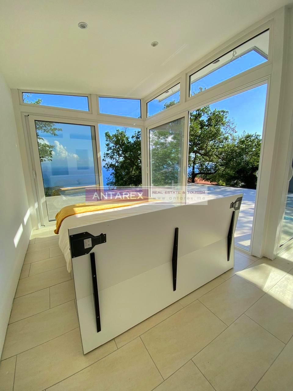 Villa in Sutomore, Montenegro, 62 m² - picture 9