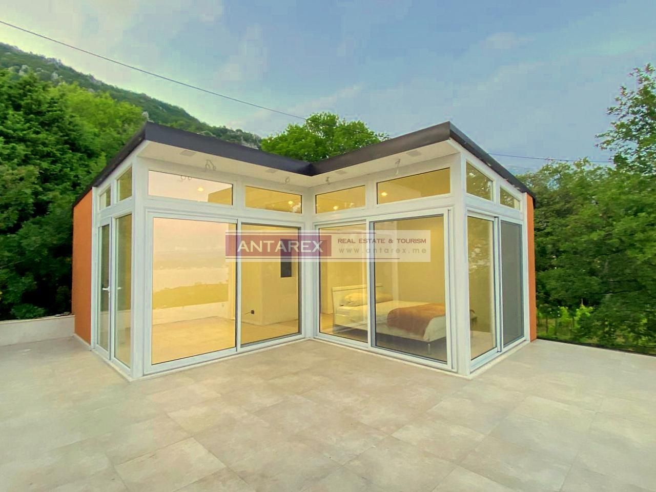 Villa in Sutomore, Montenegro, 62 m² - picture 10