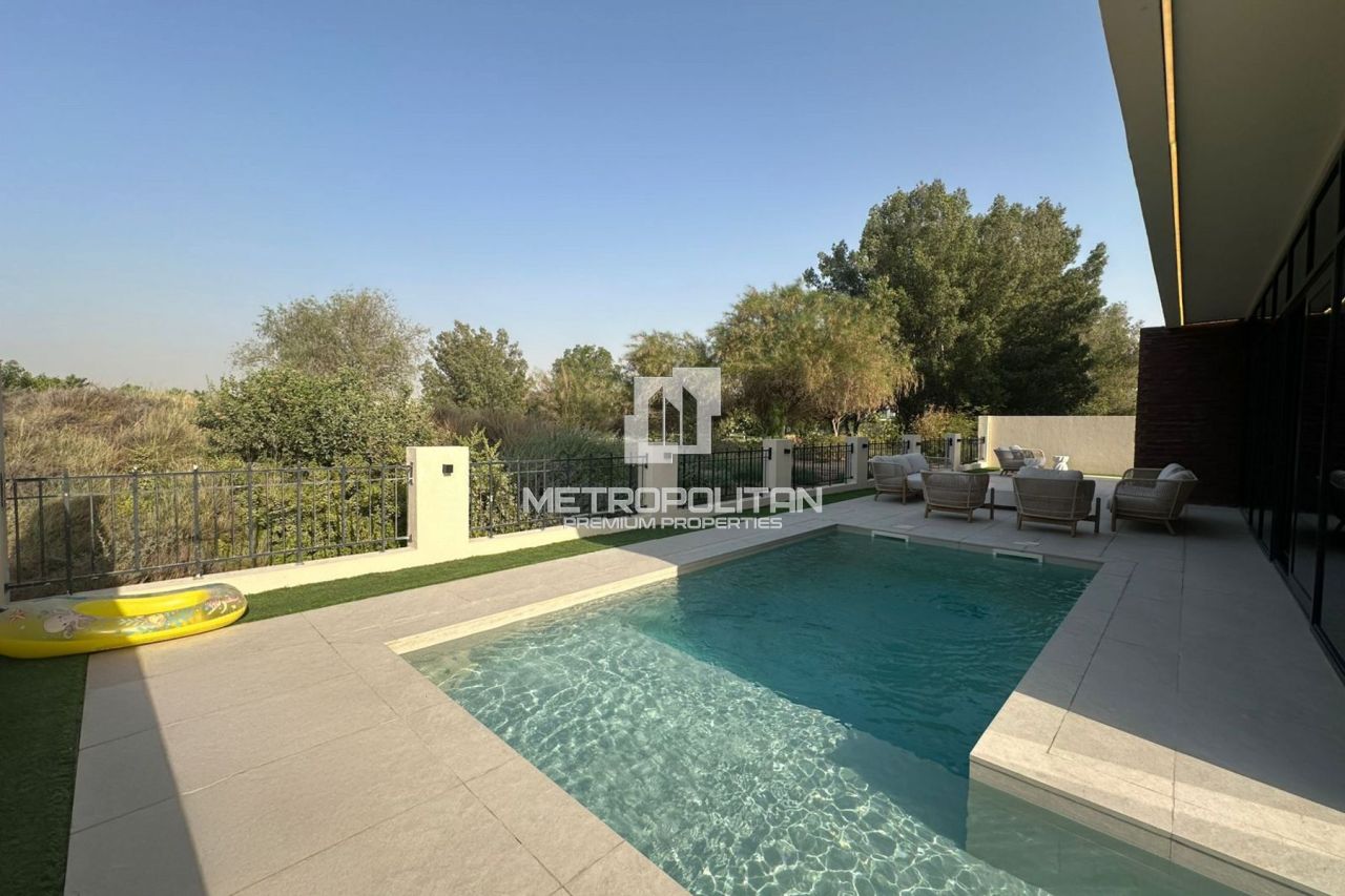 Villa en Dubái, EAU, 399 m² - imagen 1