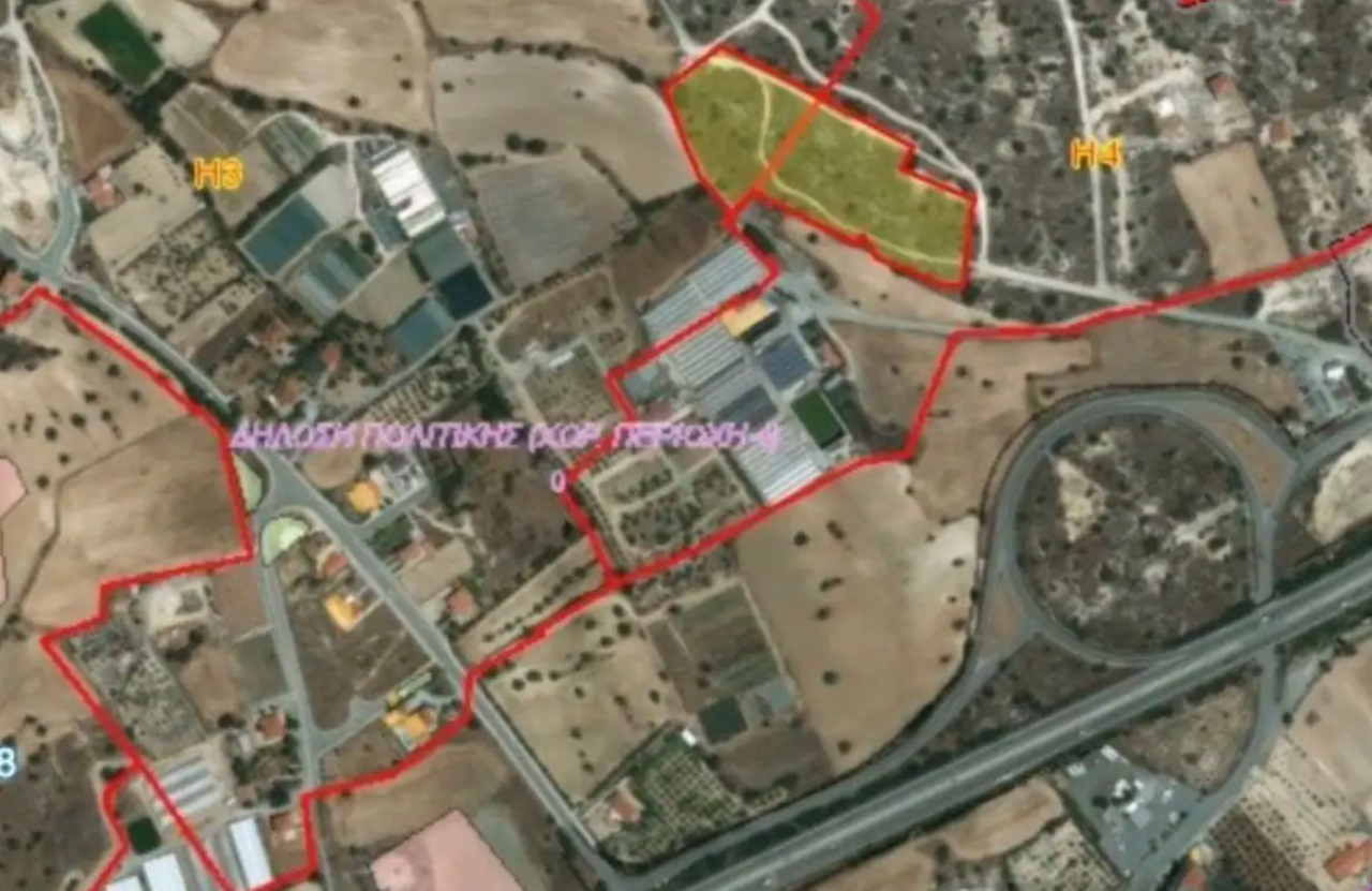 Terreno en Lárnaca, Chipre, 17 579 m² - imagen 1
