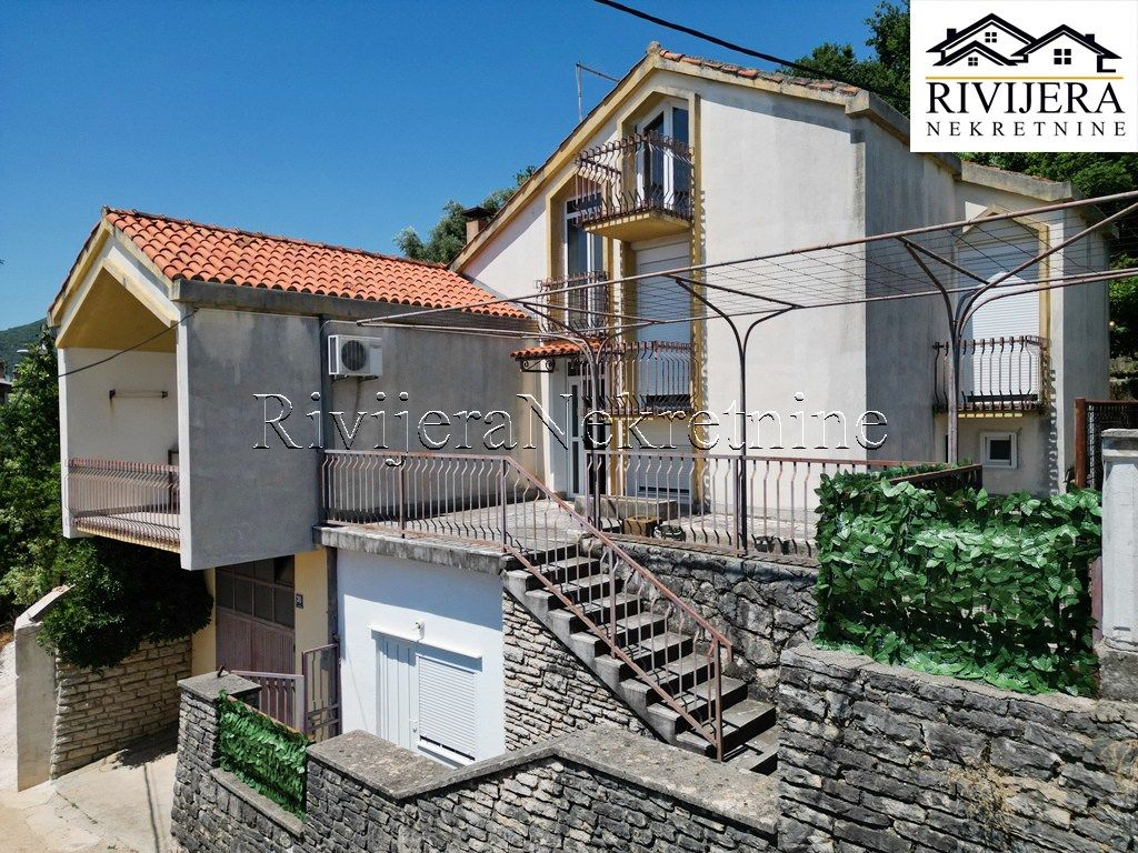 House in Herceg-Novi, Montenegro, 220 m² - picture 1