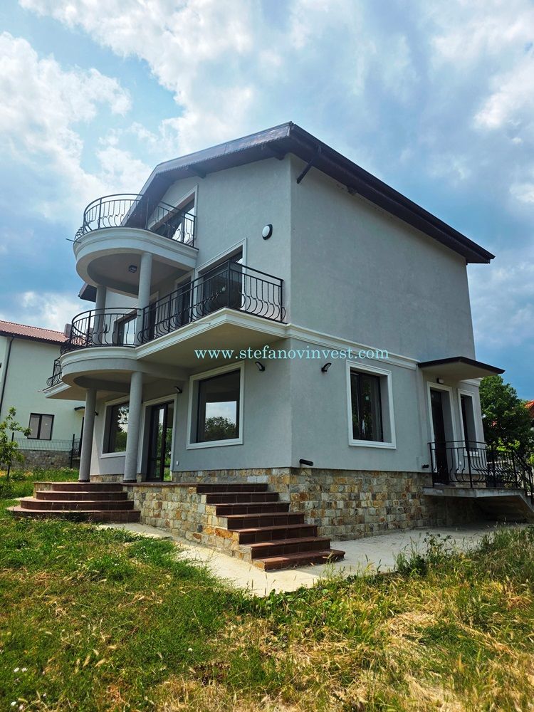 Casa a Varna, Bulgaria, 245 m² - foto 3