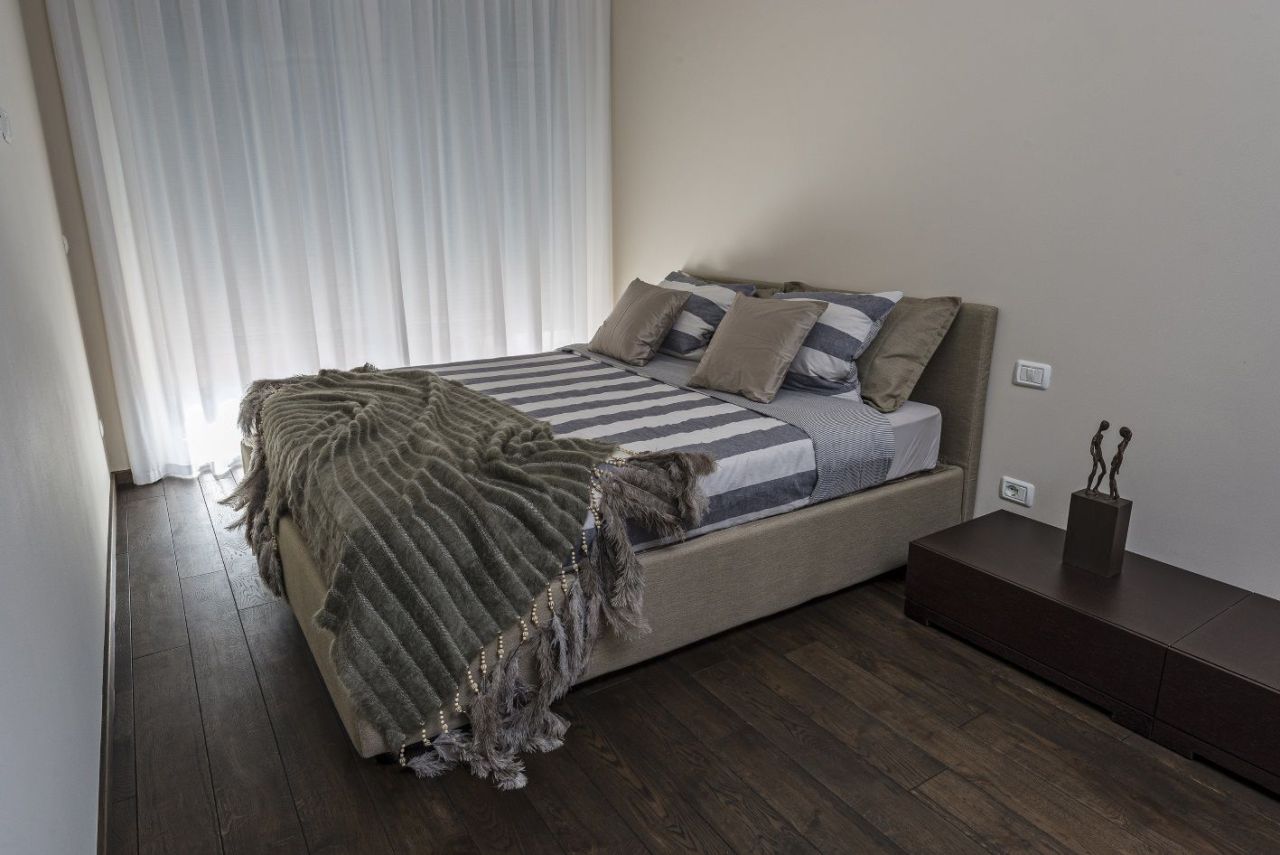 Wohnung in Campione d'Italia, Italien, 149 m² - Foto 12