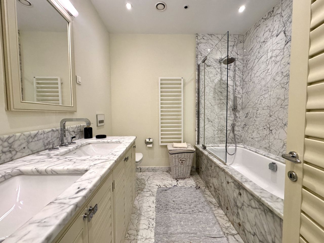 Wohnung in Tivat, Montenegro, 115 m² - Foto 11