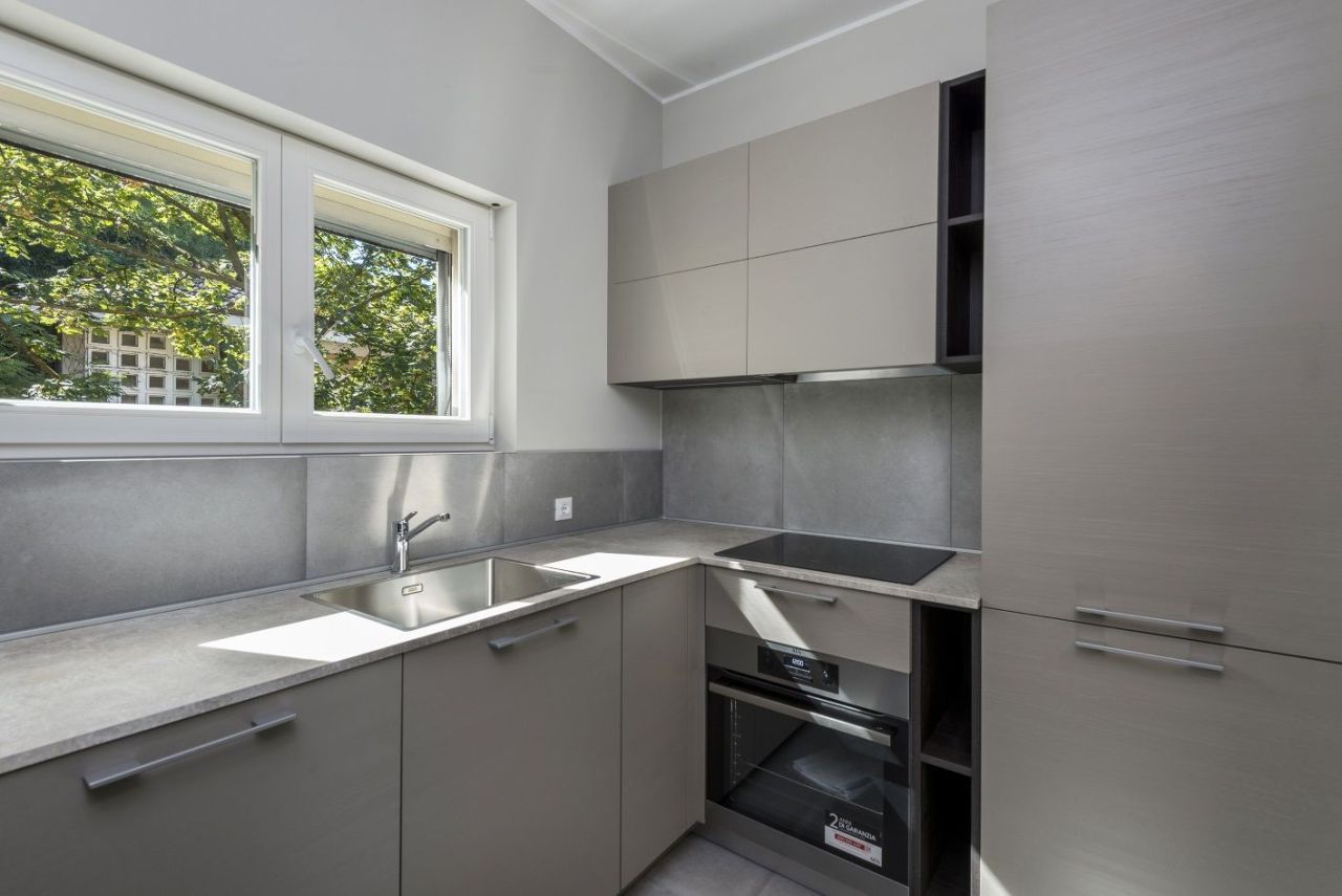 Appartement à Campione d'Italia, Italie, 88 m² - image 4