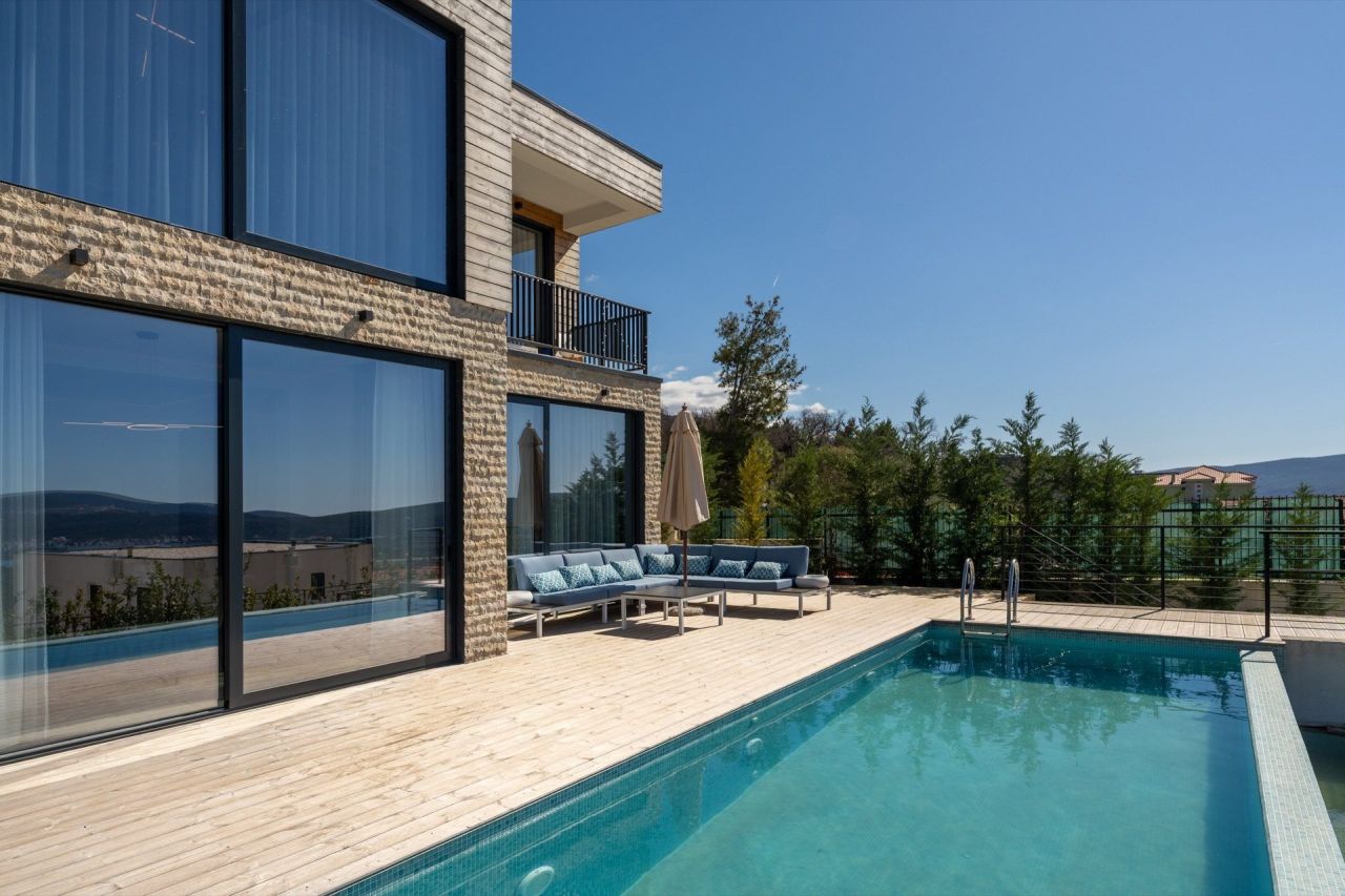 Villa en Kotor, Montenegro, 180 m² - imagen 2