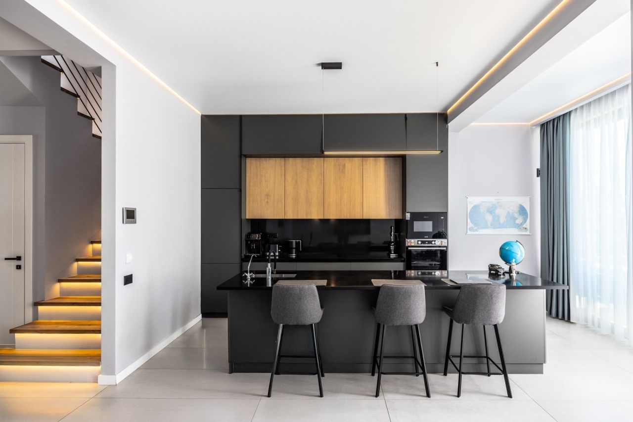 Villa en Kotor, Montenegro, 180 m² - imagen 3