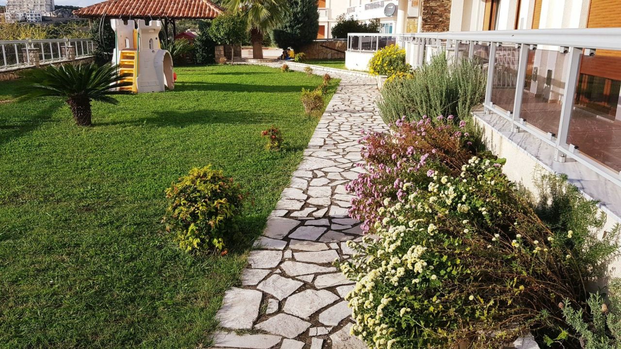 Appartamento a Dobra Voda, Montenegro, 104 m² - foto 6